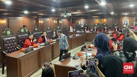 MKD Sanksi Ringan Anggota DPR Buntut Geger Video Call Sex