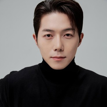 Profil Park Min Jae Aktor Korea Meninggal Akibat Serangan Jantung