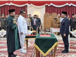 Roni Rakhmat Dilantik Gantikan Risnandar usai Terjaring OTT KPK