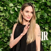 5 Gaya Menawan Artis Hollywood di Gotham Award 2024, Gaya Minimalis Jadi Pilihan