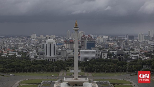Badan Meteorologi, Klimatologi, dan Geofisika (BMKG) memprediksi sejumlah wilayah Jakarta dan sekitarnya berpotensi hujan hari ini, Senin (20/4).