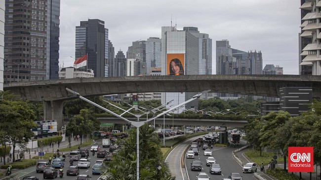 Suhu di Jakarta belakangan ini terasa dingin dalam beberapa waktu terakhir. Sampai kapan kondisi ini bertahan?