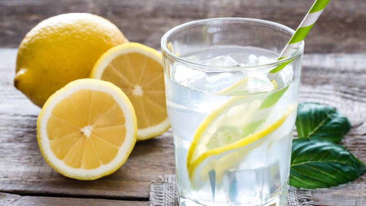 Ilustrasi air lemon