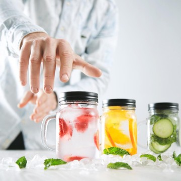 6 Kombinasi Buah untuk Infused Water yang Bikin Kulit Sehat
