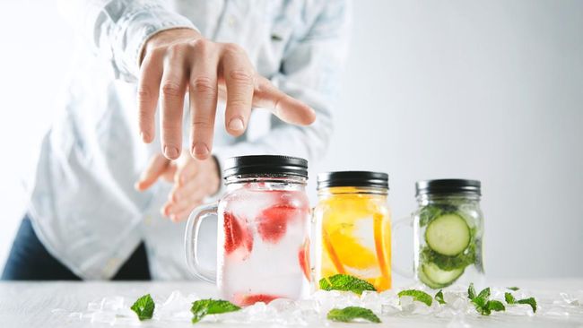 6 Kombinasi Buah untuk Infused Water yang Bikin Kulit Sehat