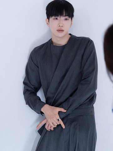 Aktor Korea Kang Hoon Akan Kembali Tampil di Running Man