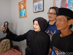 Sunhaji Viral Diolok Gus Miftah Banjir Simpati, Dibantu Rp 100 Juta-Umrah