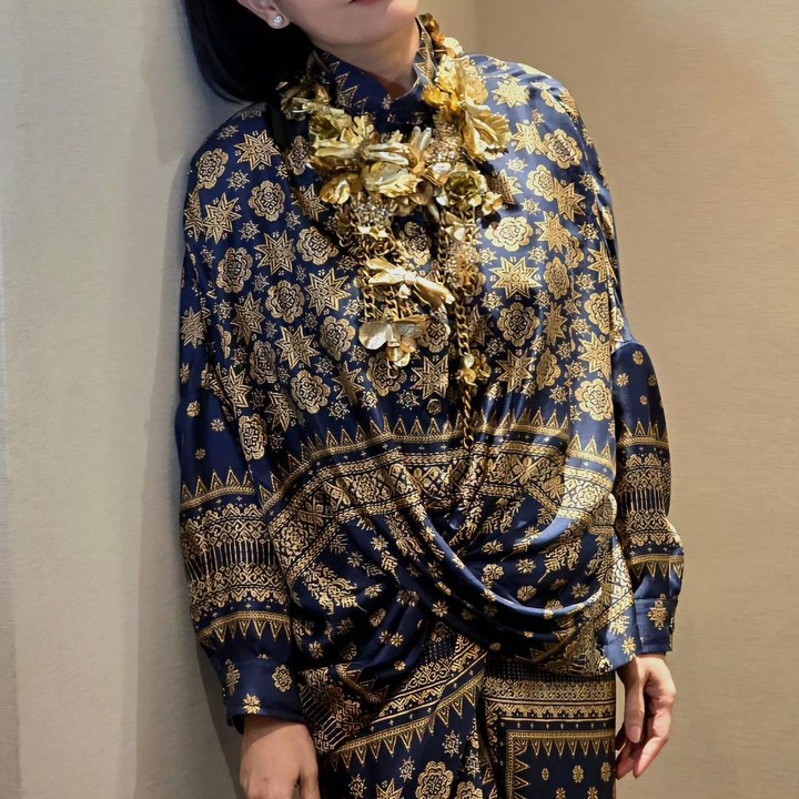 <p>Lulu Tobing merupakan pemenang Gadis Sampul pada tahun 1992. Ia dikenal melalui perannya di berbagai sinetron dan film, salah satunya sinetron <em>Tersanjung</em>. Kariernya di dunia peran sejak tahun 90-an masih berjalan hingga sekarang. (Foto: Instagram @lutob)</p>