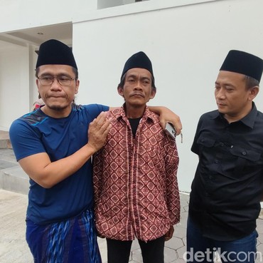 Terpopuler: Bukan Kasar, Gus Miftah Klaim Guyonan Biasa Vs Bheben T-Five Jadi Ojek Online