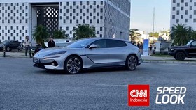 VIDEO: Lirik Teknologi Parkir Denza Z9 GT Enggak Perlu Maju Mundur