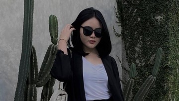 Tia tertarik dengan dunia peran