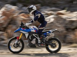 BMW Perkenalkan Motor Adventure Konsep: Mesin 450 cc, Bobot Cuma 175 Kg