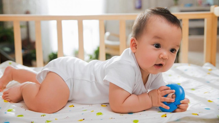 Ciri bayi mau merangkak Ciri bayi mau merangkak
