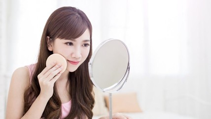 10 Rekomendasi Primer untuk Kulit Berminyak, Bantu Make Up Tahan Lama