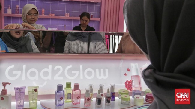 FOTO: Berburu Skincare dan Belajar Makeup di Jakarta X Beauty 2024