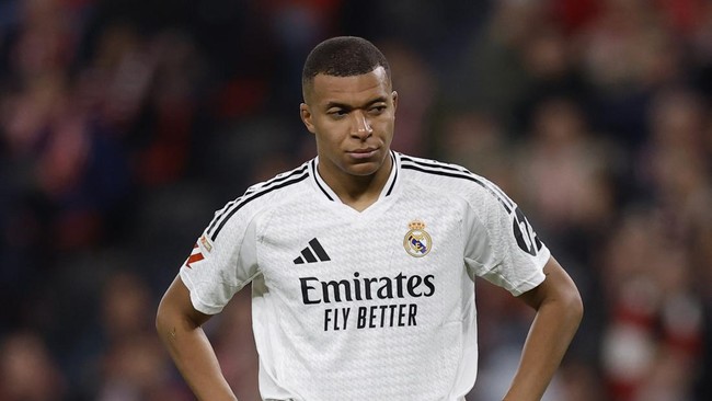 Pemain Real Madrid Kylian Mbappe buka suara setelah gagal mencetak gol dari titik penalti saat ditekuk Athletic Bilbao 1-2 dalam laga lanjutan Liga Spanyol.