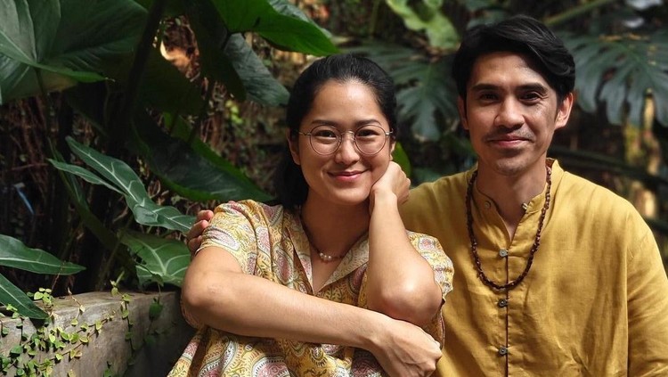 Prisia Nasution dan Suami