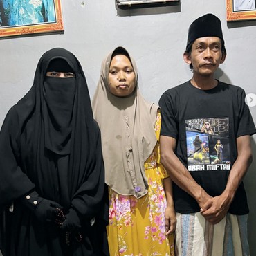 Umi Pipik Datangi Penjual Es Teh yang Dihina Gus Miftah, Ungkap Dua Pembelajaran