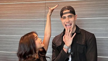 img-title Beda Hadiah Pemberian Aisar Khaled dan Thariq Halilintar untuk Gala Sky Jadi Sorotan