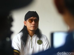 Kabar Terbaru Gus Miftah, Bantu Pria Korea Mualaf