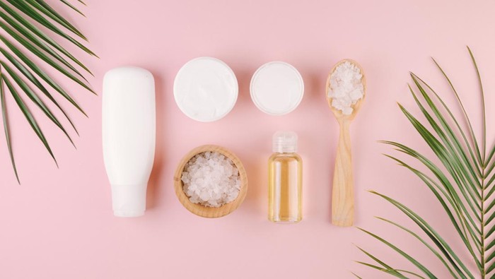 img-title Simak 5 Kombinasi Kandungan Skincare yang Bantu Atasi Masalah Kulit