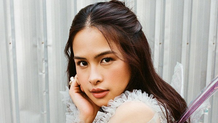 Maudy Ayunda Comeback dengan Merilis Album Maudy Ayunda Comeback dengan Merilis Album