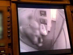 Terekam CCTV, Penumpang Kedapatan Mesum di Pesawat