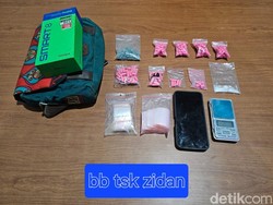 Polisi Tangkap Kurir Narkoba di Bogor, Sita Sabu-Ratusan Butir Ekstasi