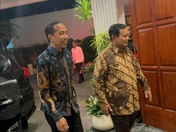 Video: Lampu Hijau dari Prabowo Kalau Jokowi Mau Gabung Gerindra