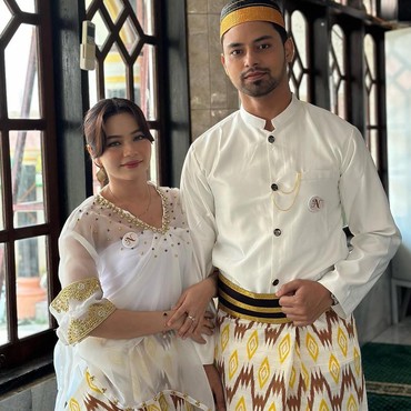 Detik-detik Momen Haru Rara Lida Dilamar Kekasih di Depan Banyak Orang