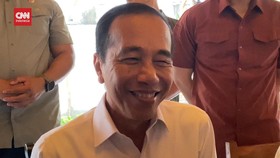 VIDEO: Dipecat PDIP. Jokowi: Ya Partainya Jadi Perorangan