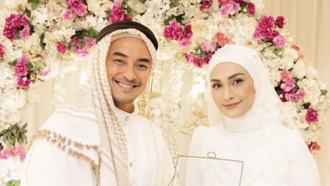 Zumi Zola ungkap maskawin saat meminang Putri Zulhas dan akhirnya menikah di Madinah pada Kamis (5/12).