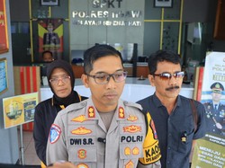 Mahasiswi Ngawi Susul Kekasih Ditahan yang Kubur Bayinya di Kebun