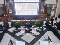 Pleno Rekapitulasi KPU Sumsel: HDCU 2.220.437, ERA 1.082.241, Matahati 999.141