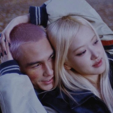 Lirik Lagu Toxic Till The End - Rose BLACKPINK