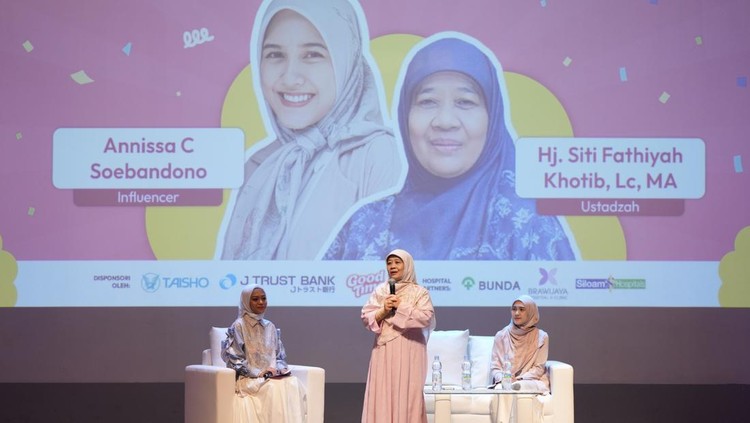 Bundaversity Bunda Hebat: Menanamkan Nilai Islami dalam Pengasuhan di Bundafest 2024 Bundaversity Bunda Hebat: Menanamkan Nilai Islami dalam Pengasuhan di Bundafest 2024