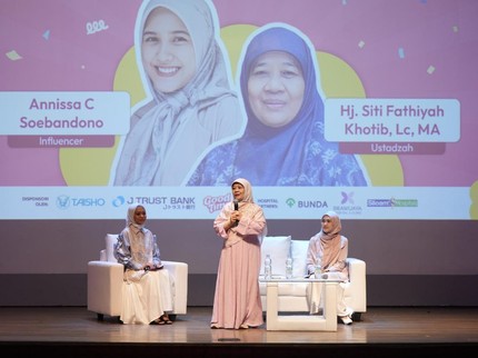 Cara Tanamkan Nilai Islami pada Si Kecil dengan Jurus 7 Kali 3 Bareng Ustazah di Bundafest 2024