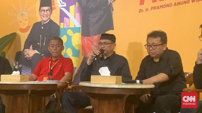 Ketua Tim Pemenangan pasangan Pramono Anung-Rano Karno, Lies Hartono alias Cak Lontong mengaku siap menghadapi gugatan dua pesaingnya di MK.