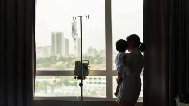 Kenali Ciri-ciri Pneumonia pada Bayi dan Cara Mengatasi