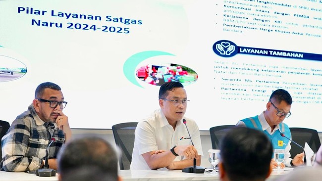 Pertamina memastikan stok BBM, LPG, hingga Avtur dalam kondisi aman untuk memenuhi kebutuhan energi selama periode Natal 2024 dan Tahun Baru 2025.