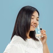 Minum Air Dingin atau Hangat, Mana yang Lebih Cepat Turunkan Berat Badan? Ini Jawabannya