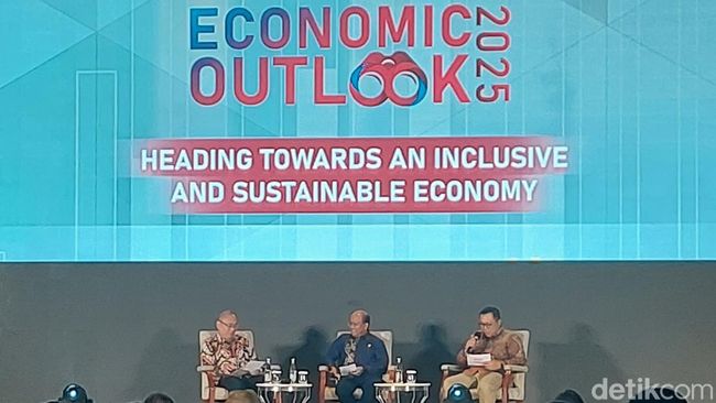SMBC Indonesia Ajak Nasabah untuk Tumbuh Bersama Lebih Bermakna dalam Economic Outlook 2025