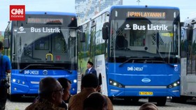 VIDEO: Transjakarta Operasikan 200 Armada Bus Listrik Baru
