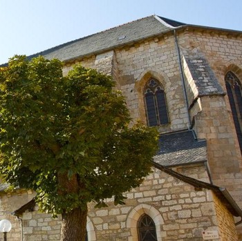 Mengintip Desa Abad Pertengahan Menawan di Prancis, Disebut Sebagai Salah Satu Tujuan Wisata Terindah