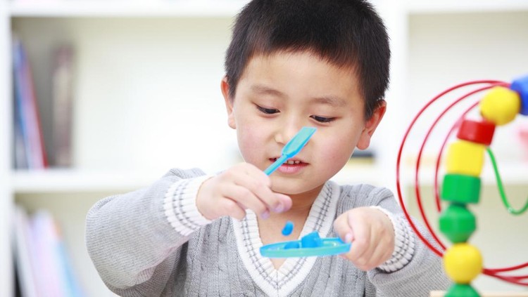 Cara mengasah otak anak Cara mengasah otak anak
