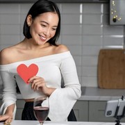 Mengatasi Rasa Rindu selama LDR, Simak 6 Cara untuk Tetap Terhubung dengan Pasangan