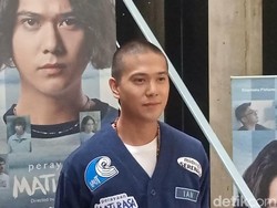 Pergolakan Batin Iqbaal Ramadhan Jadi Anak Pertama di Perayaan Mati Rasa