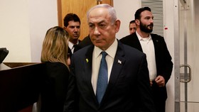 Lawan Netanyahu soal Agresi Gaza: Negara Waras Tak Bunuh Bayi Bak Hobi