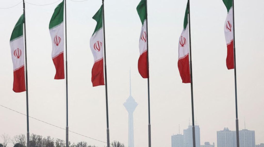 Serangan Udara Hantam Stasiun Penyiaran Iran, Satu Orang Tewas