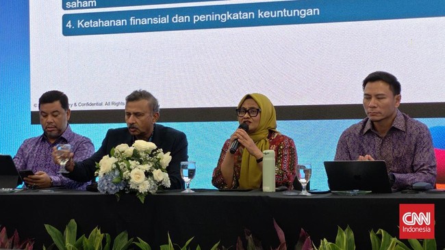 XL Axiata, Smartfren, dan SmartTel resmi merger dengan nilai gabungan pra-sinergi mencapai lebih dari US$6,5 miliar atau sekitar Rp104 triliun.